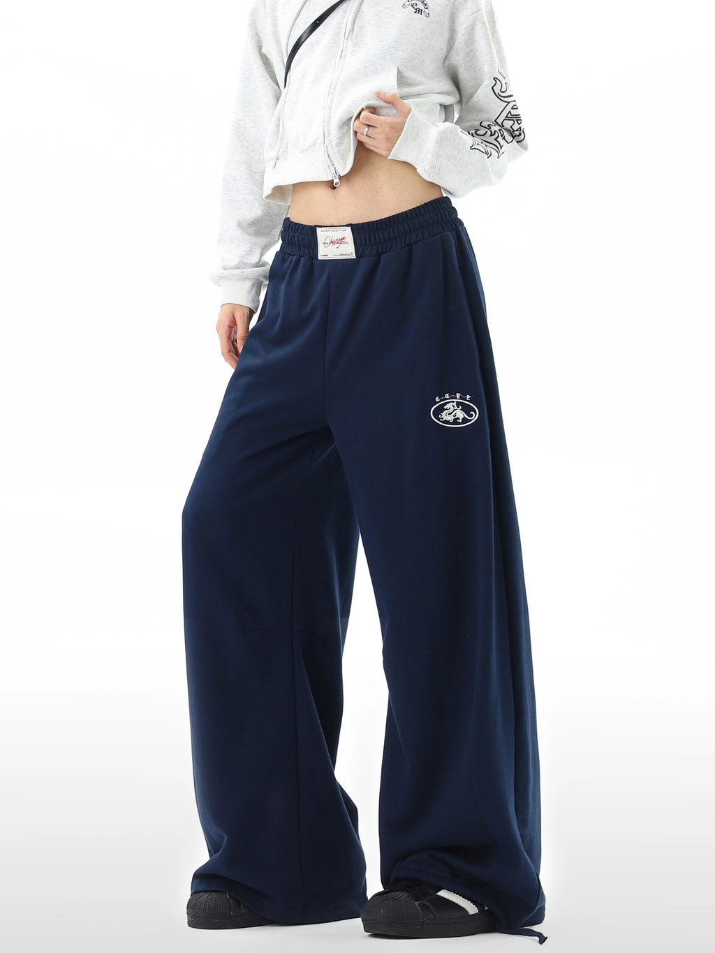 Letter Embroidered Scimitar Sweatpants Elastic Waist Wide-leg Pants