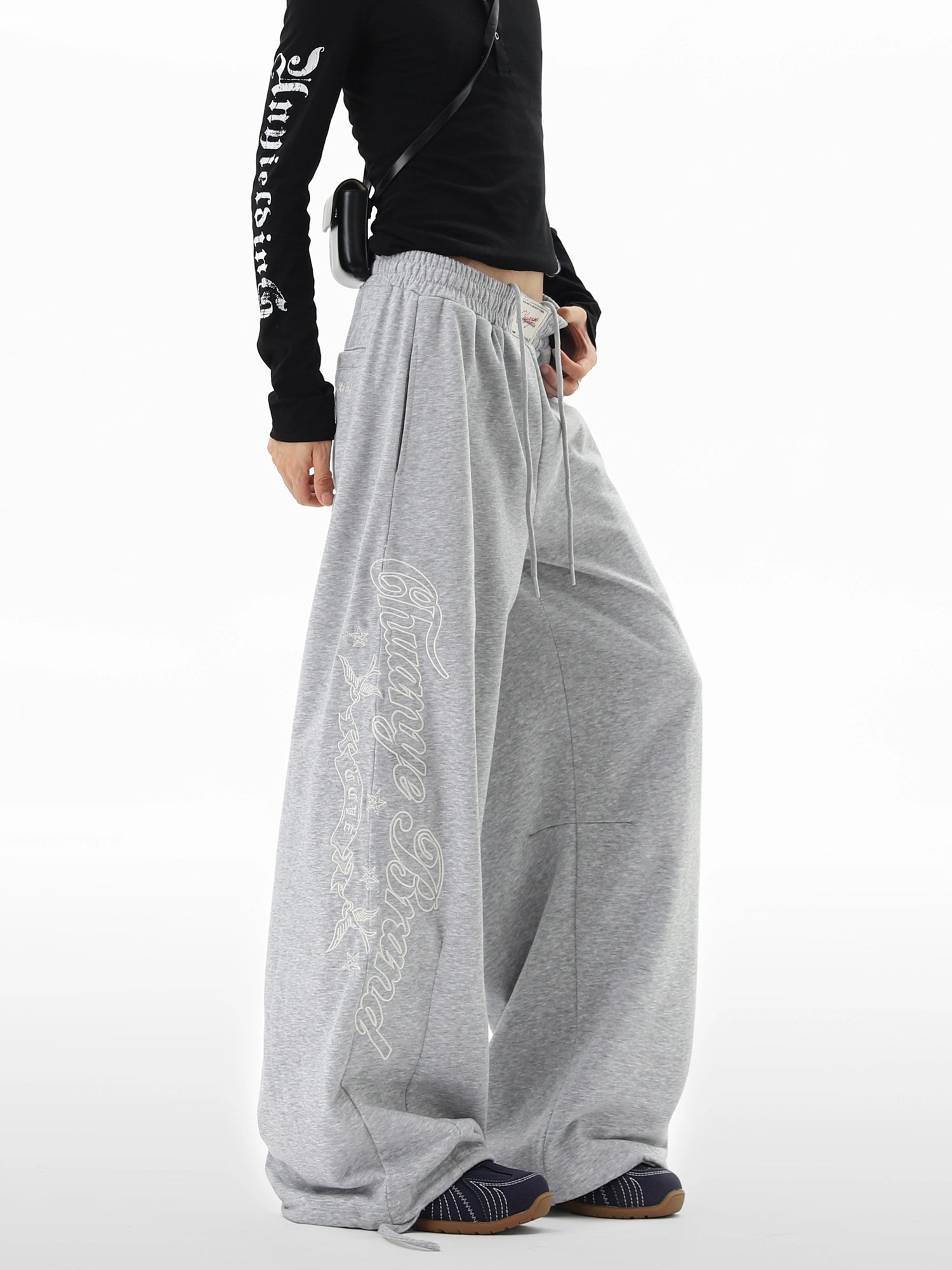 Letter Embroidered Scimitar Sweatpants Elastic Waist Wide-leg Pants